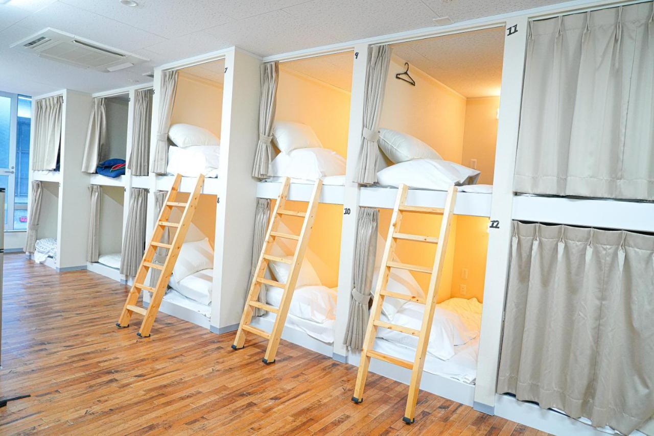 One Hostel Himeji Esterno foto