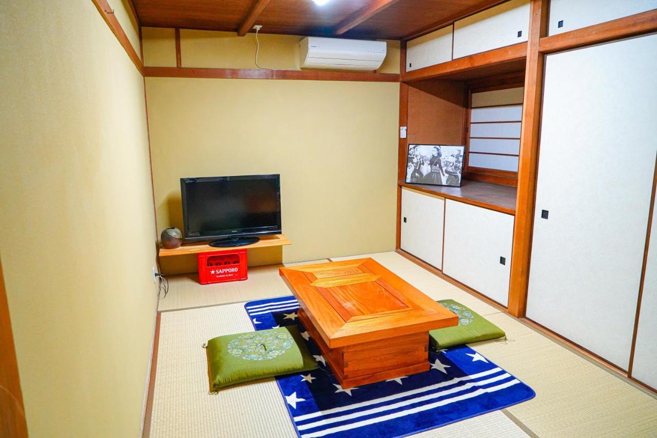 One Hostel Himeji Esterno foto
