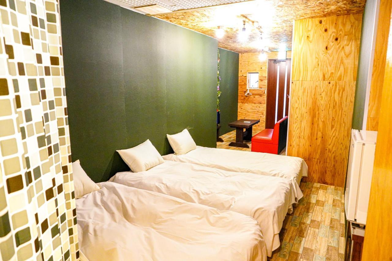 One Hostel Himeji Esterno foto